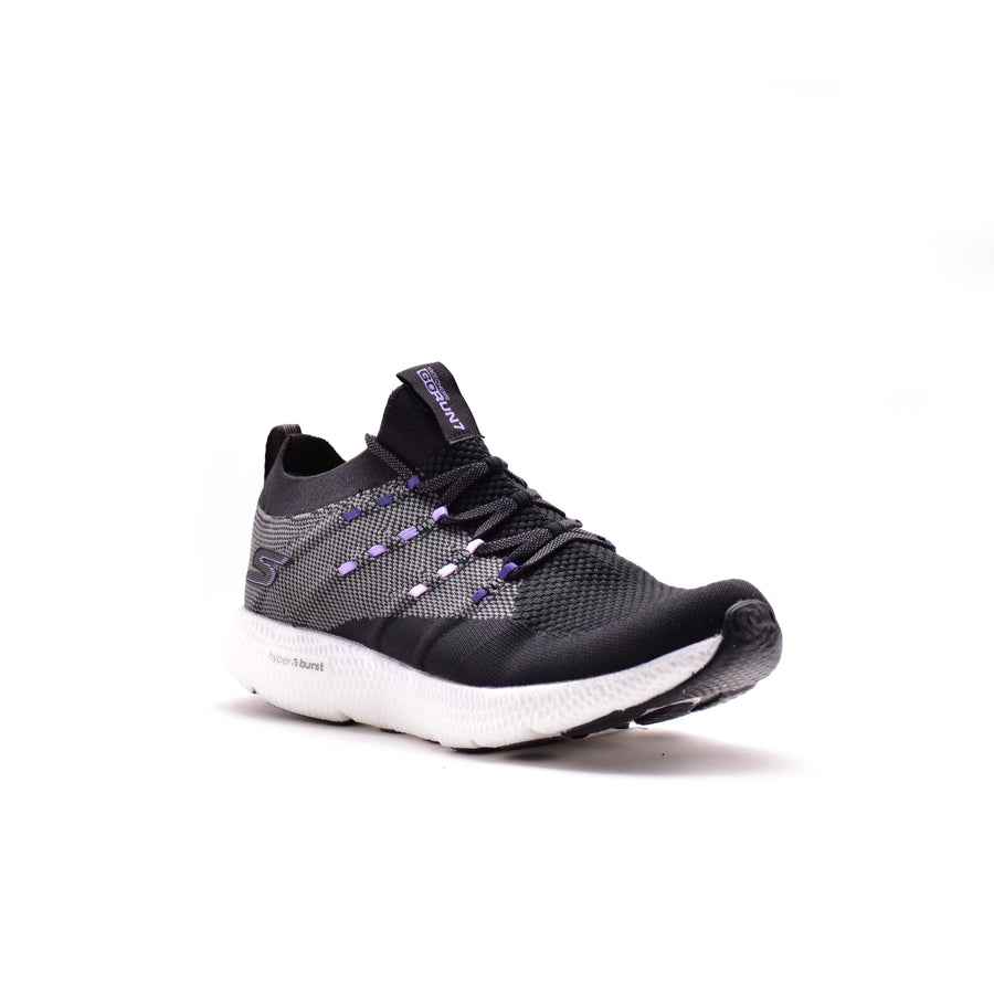 SKECHERS