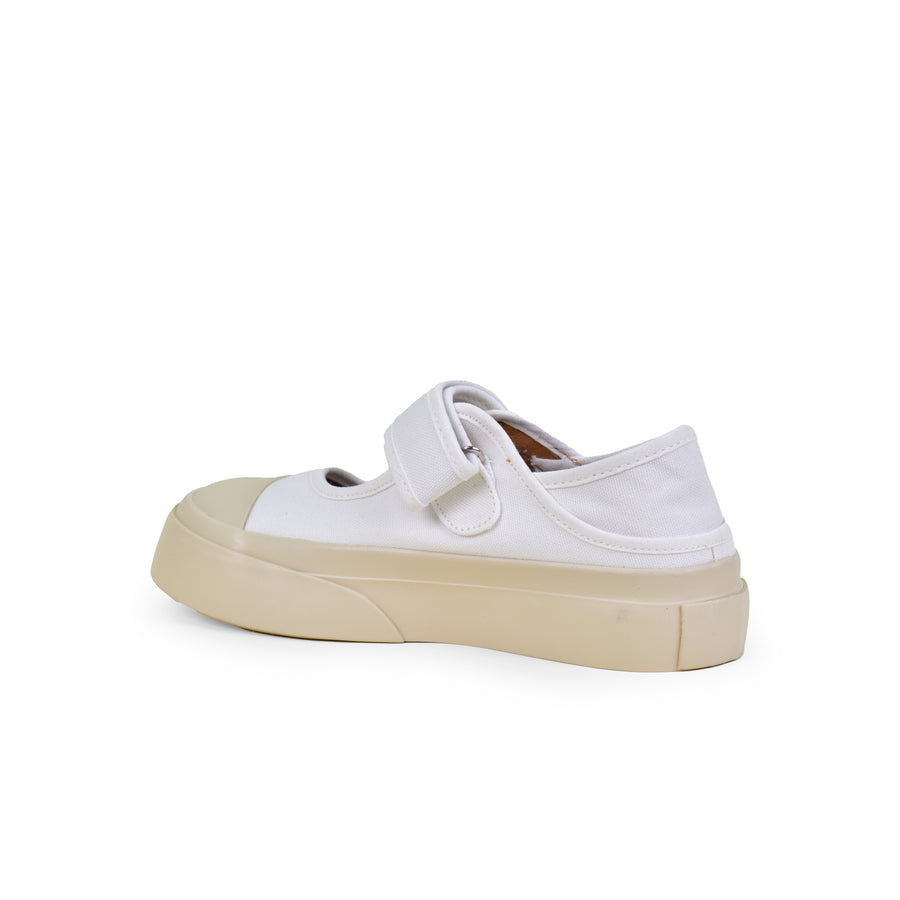 SHOE REPUBLIC